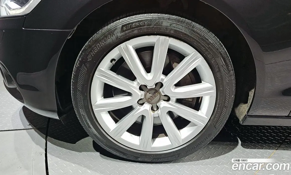Audi A6 2014 3.0 автомат (гидро), фото 5