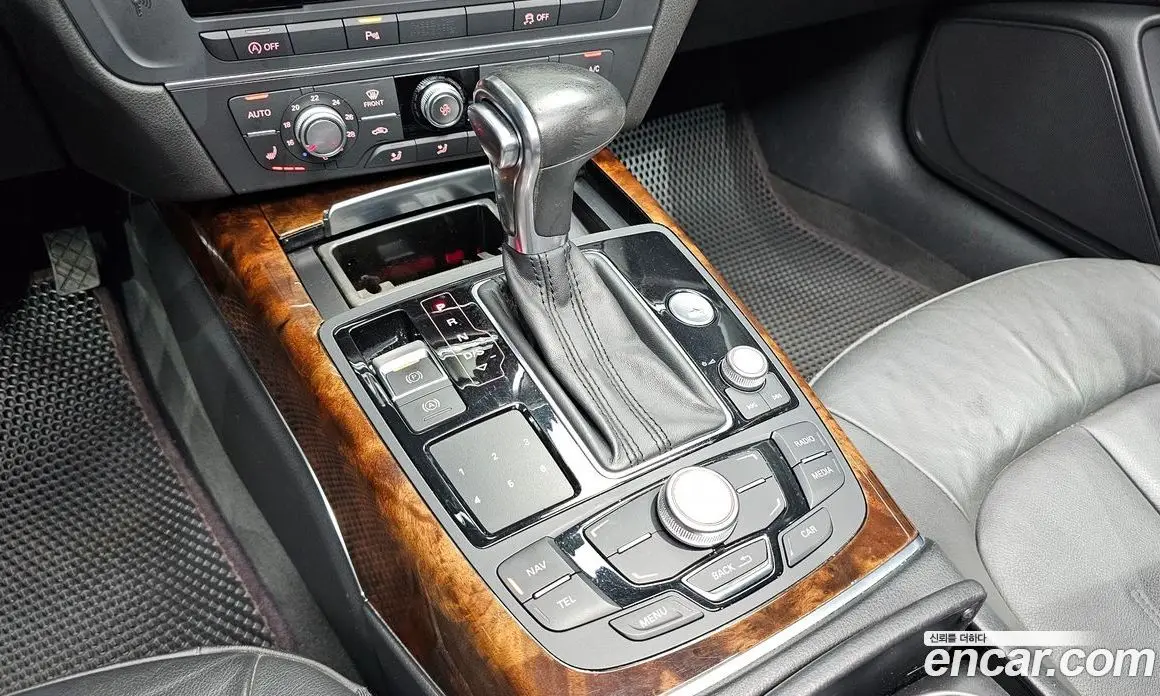 Audi A6 2014 3.0 автомат (гидро), фото 9