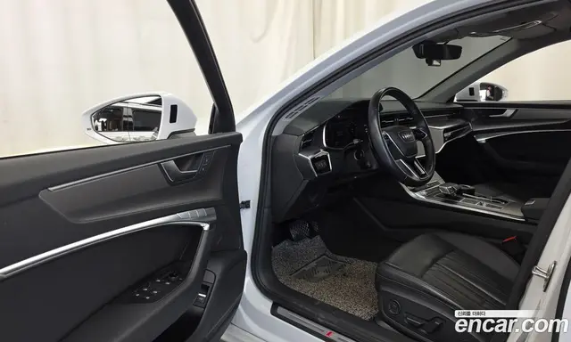 Audi A6 2020 2.0 автомат (гидро), миниатюра 10
