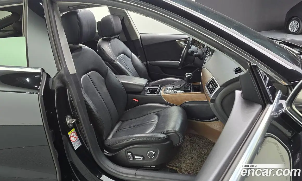 Audi A7 2015 3.0 автомат (гидро), фото 12