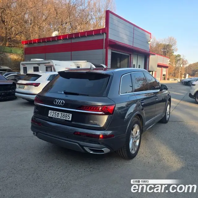 Audi Q7 2022 3.0 автомат (гидро), миниатюра 5 Audi Q7 2022 3.0 автомат (гидро), миниатюра 5