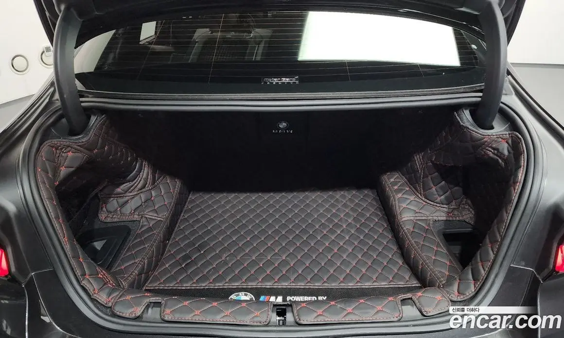 BMW 5 серия 2021 4.4 автомат (гидро), фото 20 BMW 5 серия 2021 4.4 автомат (гидро), фото 20
