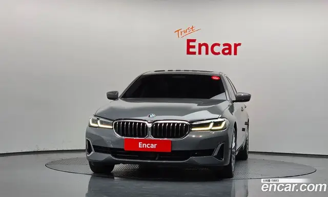 BMW 5 серия 2022 2.0 автомат (гидро), миниатюра 3