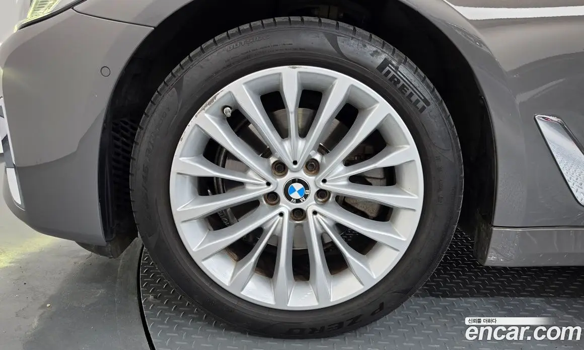 BMW 5 серия 2022 2.0 автомат (гидро), фото 5