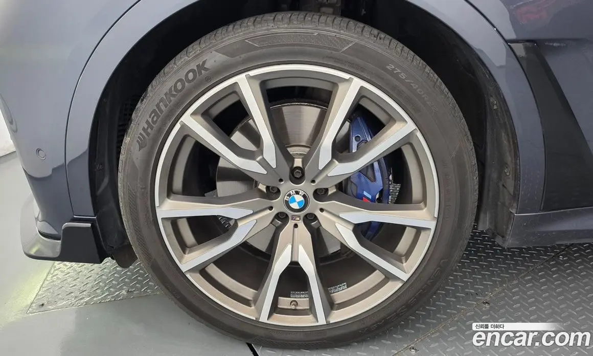 BMW X7 2021 4.4 автомат (гидро), фото 5 BMW X7 2021 4.4 автомат (гидро), фото 5