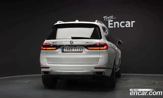 BMW X7 2023 3.0 автомат (гидро), миниатюра 4