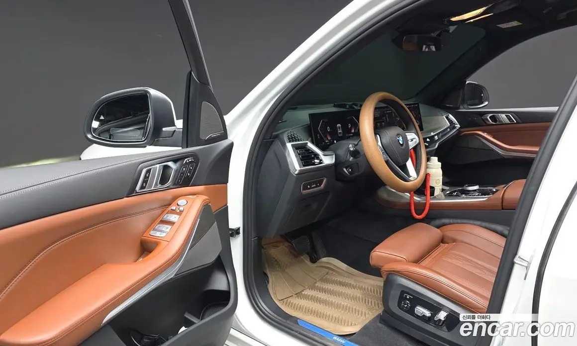 BMW X7 2023 3.0 автомат (гидро), фото 10
