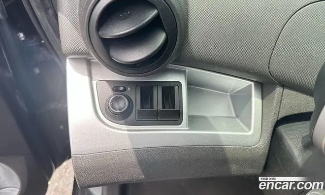 Chevrolet Spark 2013 1.0 автомат (гидро), миниатюра 9