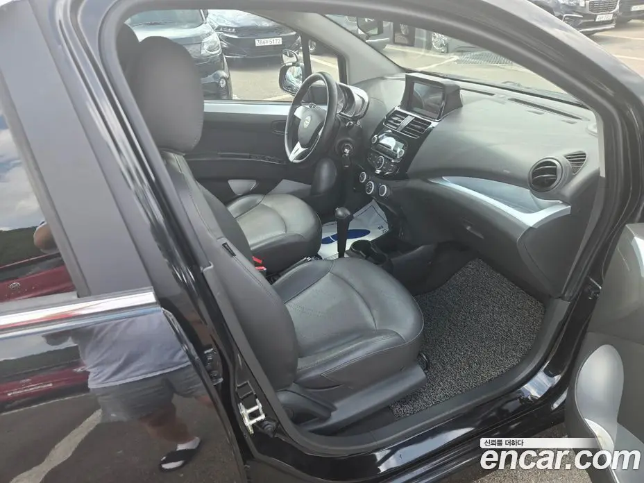 Chevrolet Spark 2014 1.0 автомат (гидро), фото 13 Chevrolet Spark 2014 1.0 автомат (гидро), фото 13