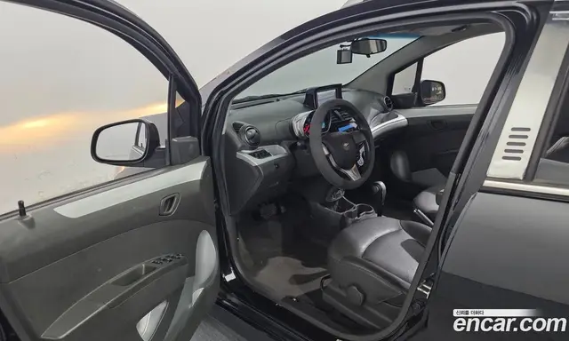 Chevrolet Spark 2015 1.0 автомат (гидро), миниатюра 10 Chevrolet Spark 2015 1.0 автомат (гидро), миниатюра 10