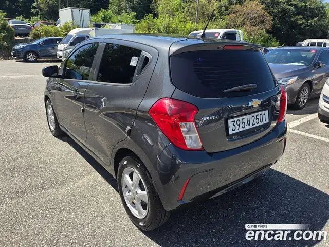 Chevrolet Spark 2020 1.0 автомат (гидро), миниатюра 4 Chevrolet Spark 2020 1.0 автомат (гидро), миниатюра 4