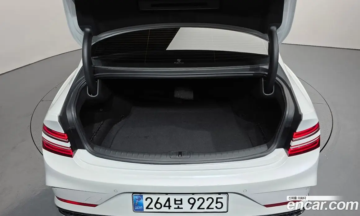Genesis G80 2024 3.5 автомат (гидро), фото 19