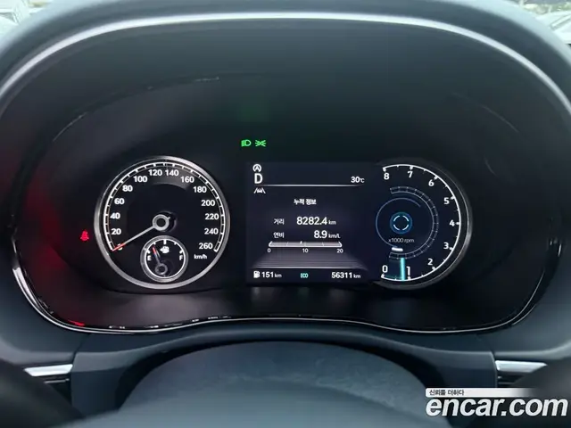 Genesis GV70 2021 2.5 автомат (гидро), миниатюра 8