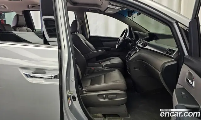 Honda Odyssey 2014 3.5 автомат (гидро), миниатюра 11