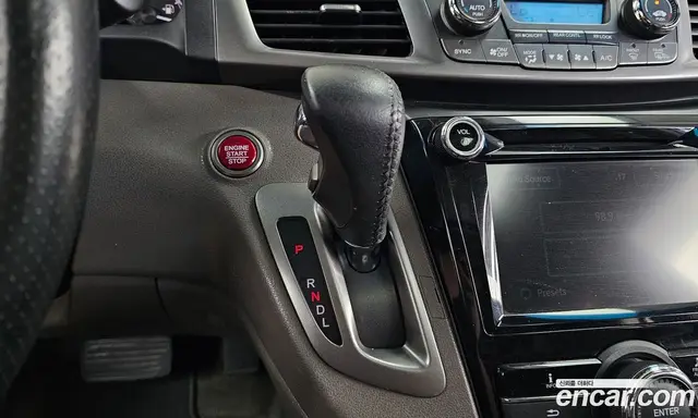 Honda Odyssey 2014 3.5 автомат (гидро), миниатюра 9