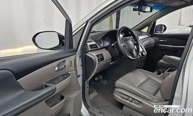 Honda Odyssey 2014 3.5 автомат (гидро), миниатюра 10
