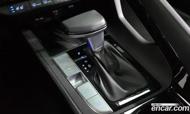 Hyundai Avante 2021 1.6 автомат (гидро), миниатюра 9 Hyundai Avante 2021 1.6 автомат (гидро), миниатюра 9