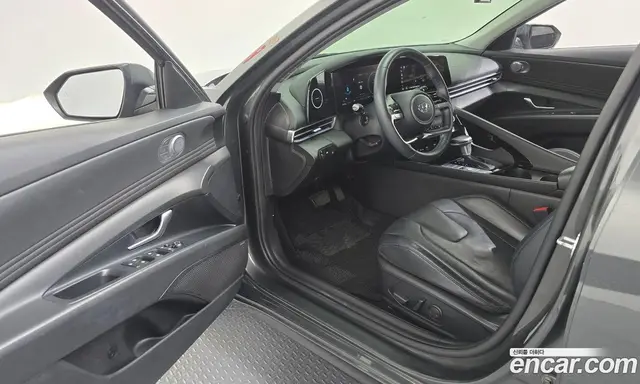 Hyundai Avante 2021 1.6 автомат (гидро), миниатюра 10 Hyundai Avante 2021 1.6 автомат (гидро), миниатюра 10