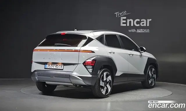 Hyundai Kona 2024 1.6 автомат (гидро), миниатюра 2