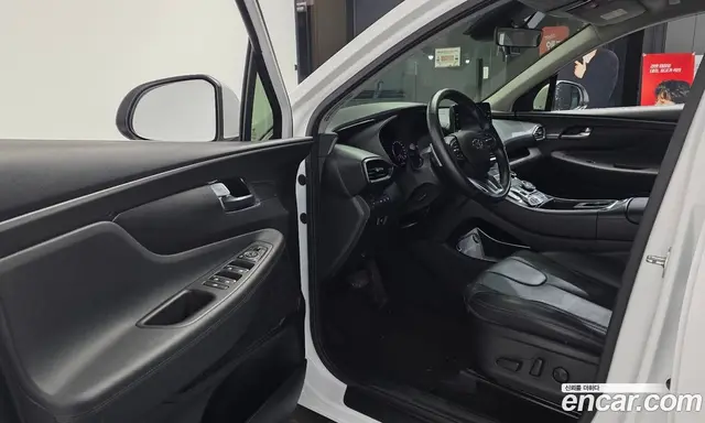 Hyundai Santa Fe 2021 2.2 автомат (гидро), миниатюра 10 Hyundai Santa Fe 2021 2.2 автомат (гидро), миниатюра 10