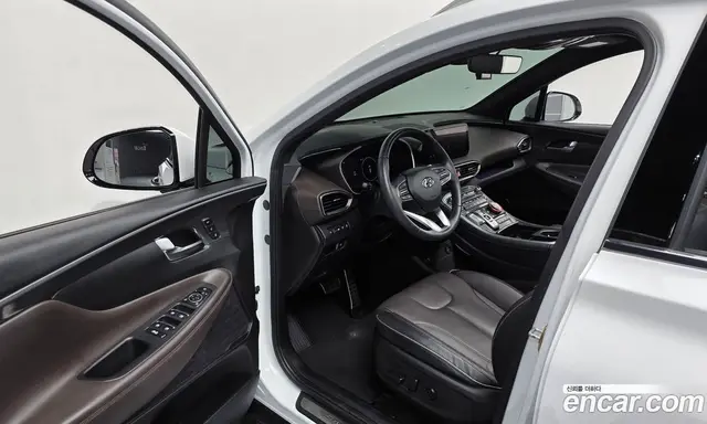 Hyundai Santa Fe 2023 2.5 автомат (гидро), миниатюра 10 Hyundai Santa Fe 2023 2.5 автомат (гидро), миниатюра 10