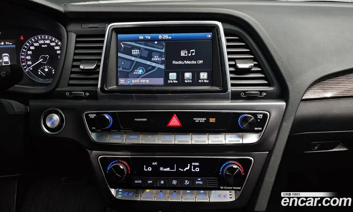 Hyundai Sonata 2018 2.0 автомат (гидро), фото 14 Hyundai Sonata 2018 2.0 автомат (гидро), фото 14