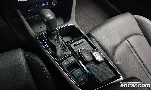 Hyundai Sonata 2018 2.0 автомат (гидро), миниатюра 9 Hyundai Sonata 2018 2.0 автомат (гидро), миниатюра 9