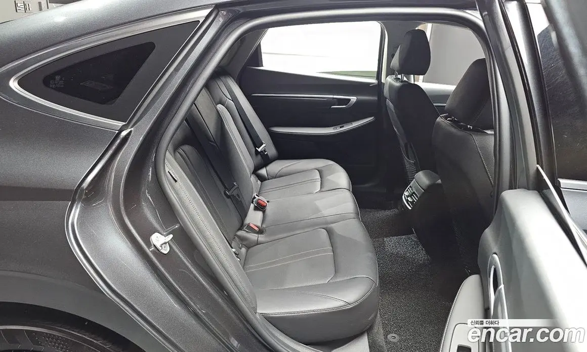 Hyundai Sonata 2023 2.0 автомат (гидро), фото 11 Hyundai Sonata 2023 2.0 автомат (гидро), фото 11