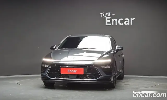 Hyundai Sonata 2023 2.0 автомат (гидро), миниатюра 3 Hyundai Sonata 2023 2.0 автомат (гидро), миниатюра 3