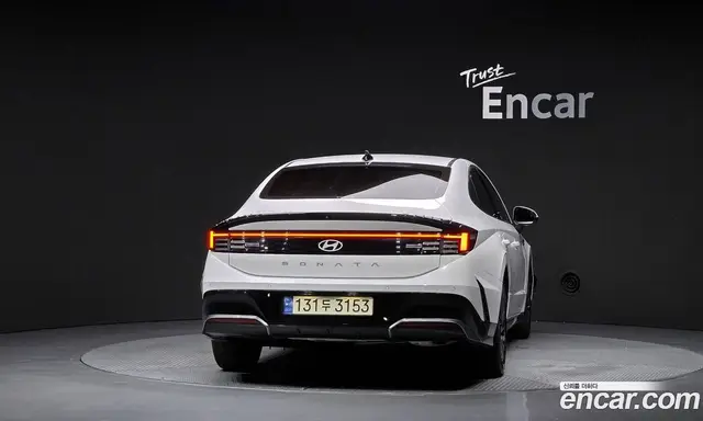 Hyundai Sonata 2023 2.0 автомат (гидро), миниатюра 4