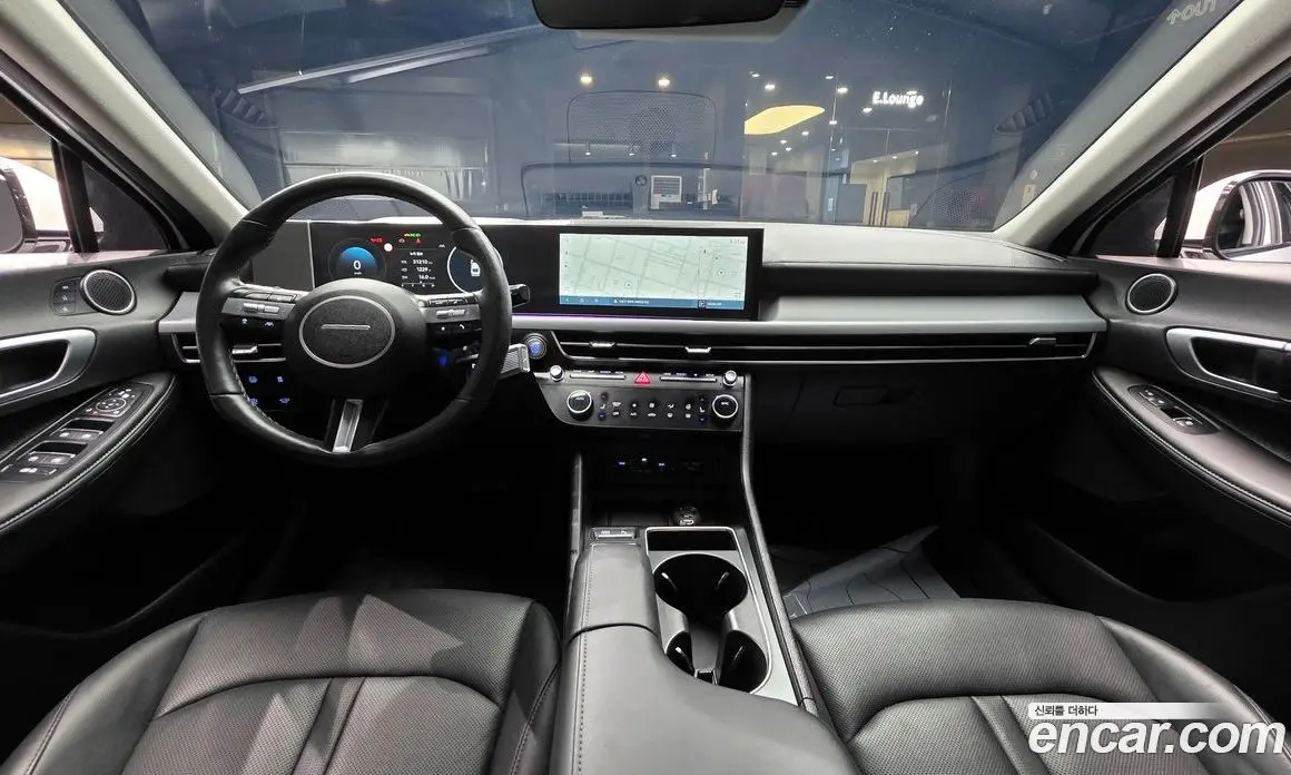 Hyundai Sonata 2023 2.0 автомат (гидро), фото 7