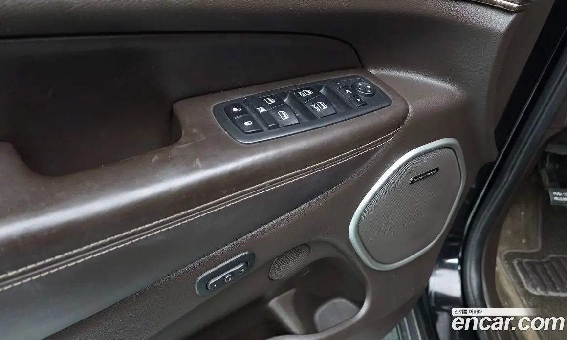 Jeep Cherokee 2018 3.0 автомат (гидро), фото 16 Jeep Cherokee 2018 3.0 автомат (гидро), фото 16