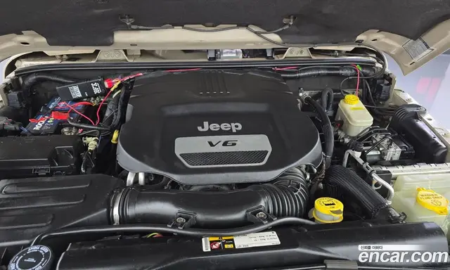 Jeep Wrangler 2016 3.6 автомат (гидро), миниатюра 6 Jeep Wrangler 2016 3.6 автомат (гидро), миниатюра 6