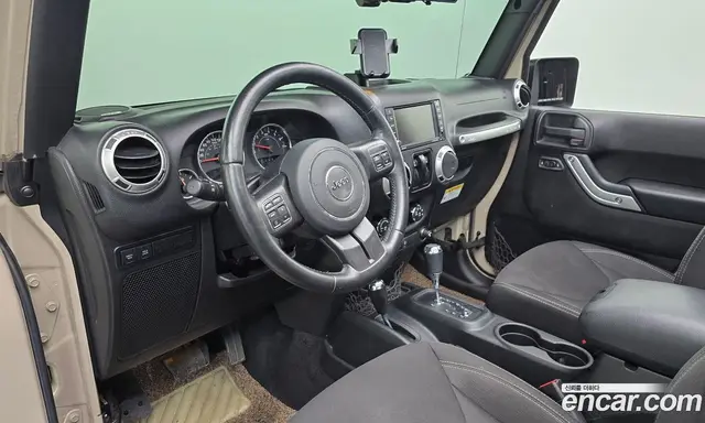 Jeep Wrangler 2016 3.6 автомат (гидро), миниатюра 7 Jeep Wrangler 2016 3.6 автомат (гидро), миниатюра 7