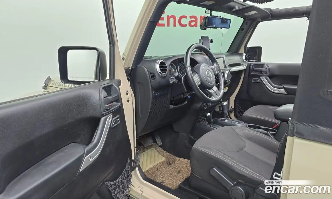 Jeep Wrangler 2016 3.6 автомат (гидро), фото 10 Jeep Wrangler 2016 3.6 автомат (гидро), фото 10