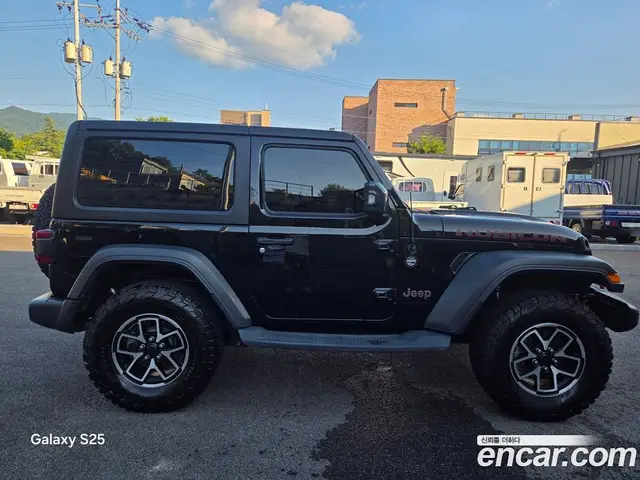 Jeep Wrangler 2020 2.0 автомат (гидро), миниатюра 3 Jeep Wrangler 2020 2.0 автомат (гидро), миниатюра 3