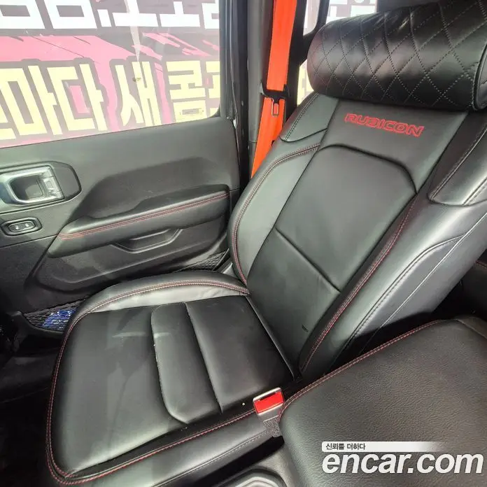 Jeep Wrangler 2024 2.0 автомат (гидро), фото 10