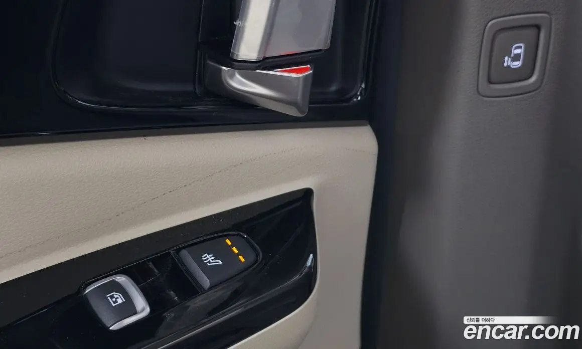 Kia Carnival 2020 2.2 автомат (гидро), фото 19