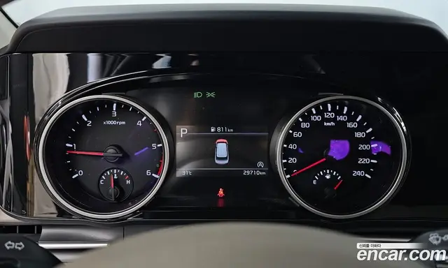 Kia Carnival 2020 2.2 автомат (гидро), миниатюра 8