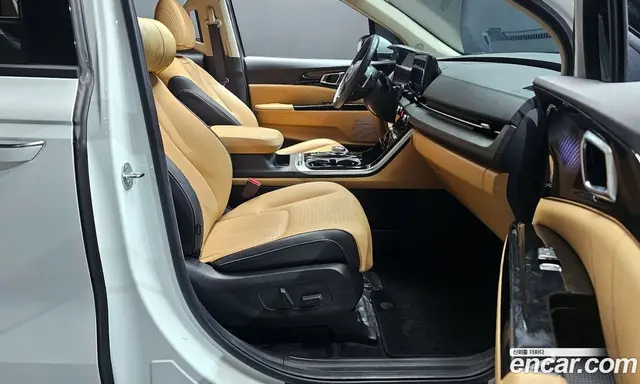 Kia Carnival 2023 2.2 автомат (гидро), миниатюра 11 Kia Carnival 2023 2.2 автомат (гидро), миниатюра 11