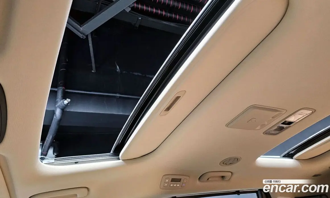 Kia Carnival 2023 2.2 автомат (гидро), фото 17 Kia Carnival 2023 2.2 автомат (гидро), фото 17