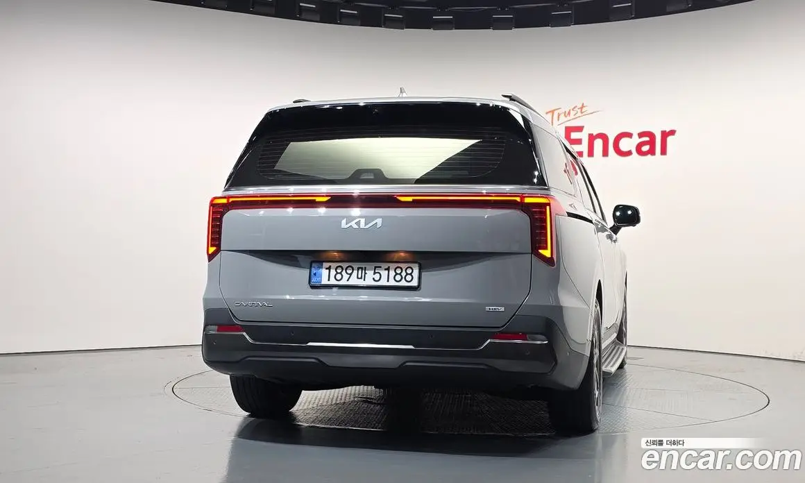 Kia Carnival 2025 1.6 автомат (гидро), фото 4 Kia Carnival 2025 1.6 автомат (гидро), фото 4