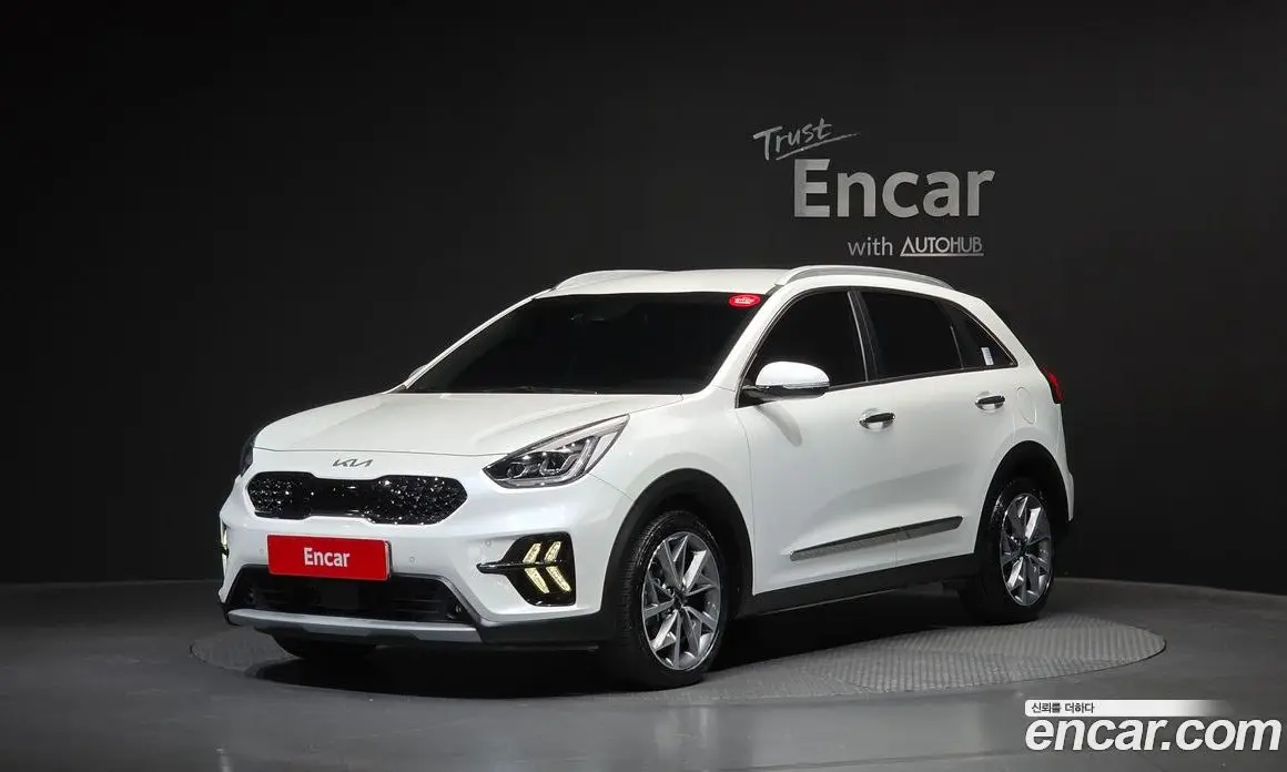 Kia Niro 2021 1.6 автомат (гидро), фото 1 Kia Niro 2021 1.6 автомат (гидро), фото 1