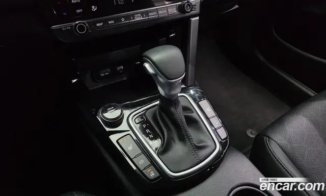 Kia Seltos 2023 1.6 автомат (гидро), миниатюра 9
