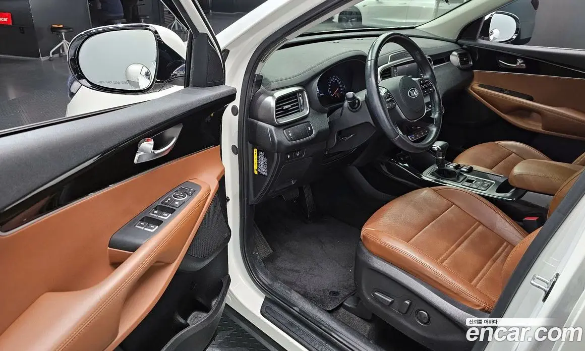 Kia Sorento 2018 2.0 автомат (гидро), фото 11