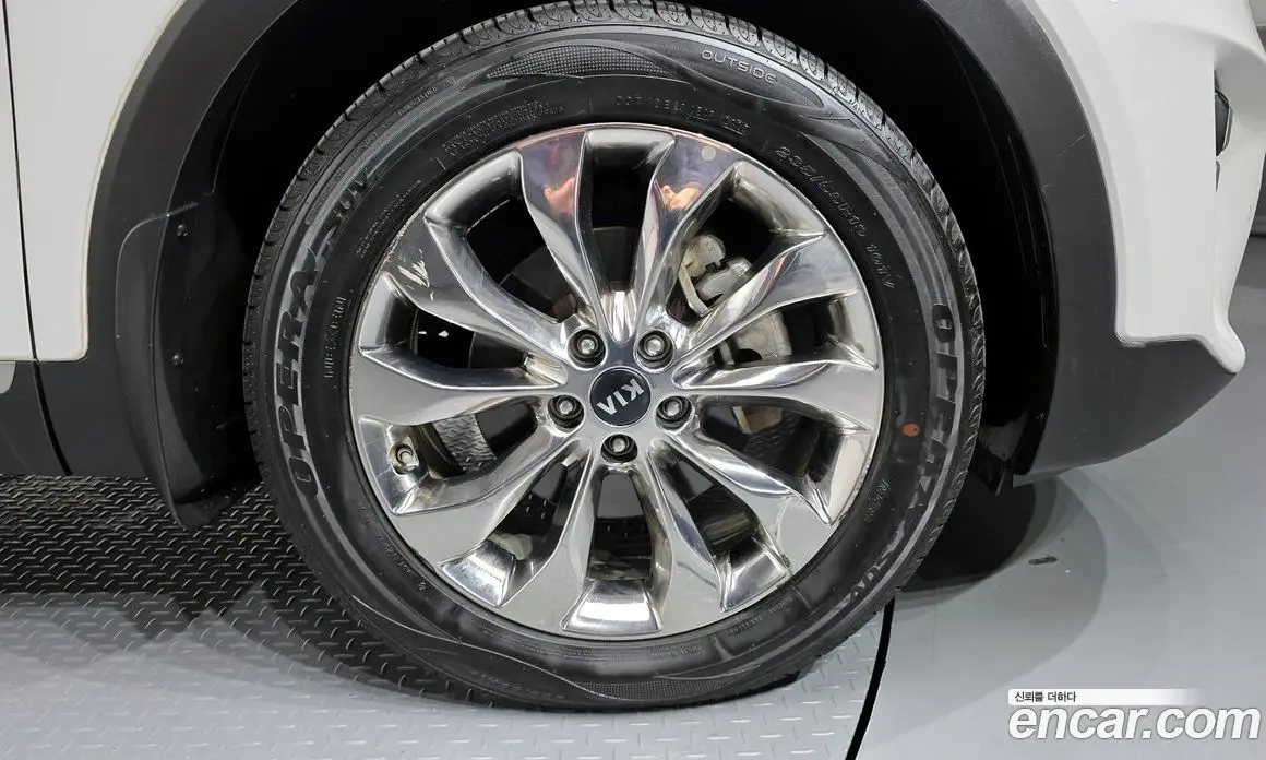 Kia Sorento 2018 2.0 автомат (гидро), фото 5