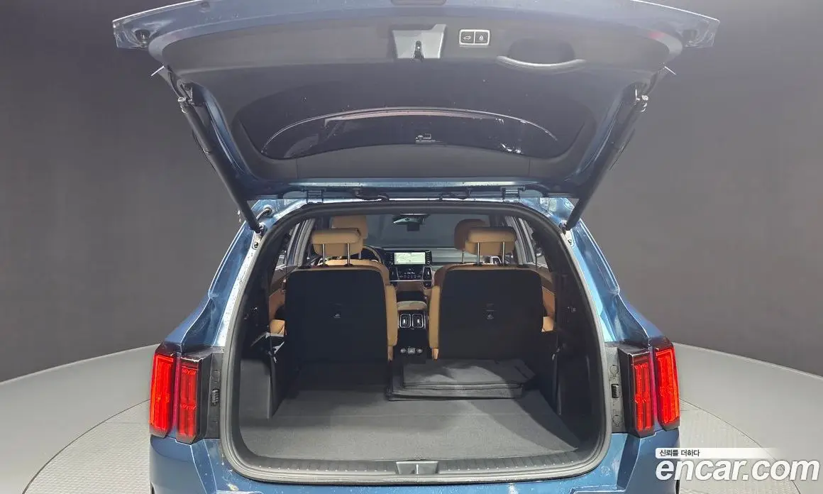 Kia Sorento 2023 2.5 автомат (гидро), фото 20 Kia Sorento 2023 2.5 автомат (гидро), фото 20