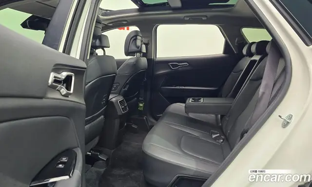 Kia Sportage 2023 1.6 автомат (гидро), миниатюра 12