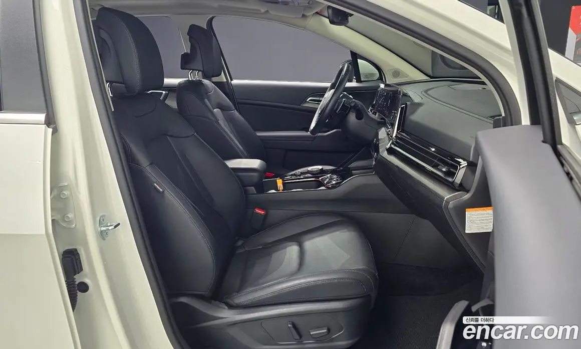 Kia Sportage 2023 1.6 автомат (гидро), фото 10