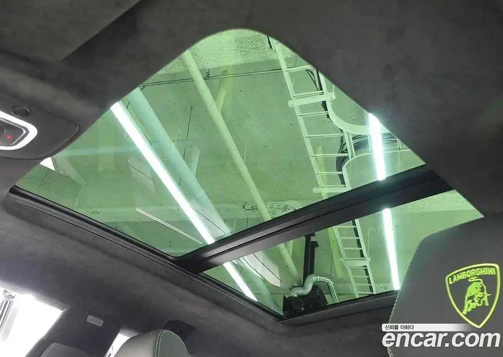 Lamborghini Urus 2023 4.0 автомат (гидро), фото 15